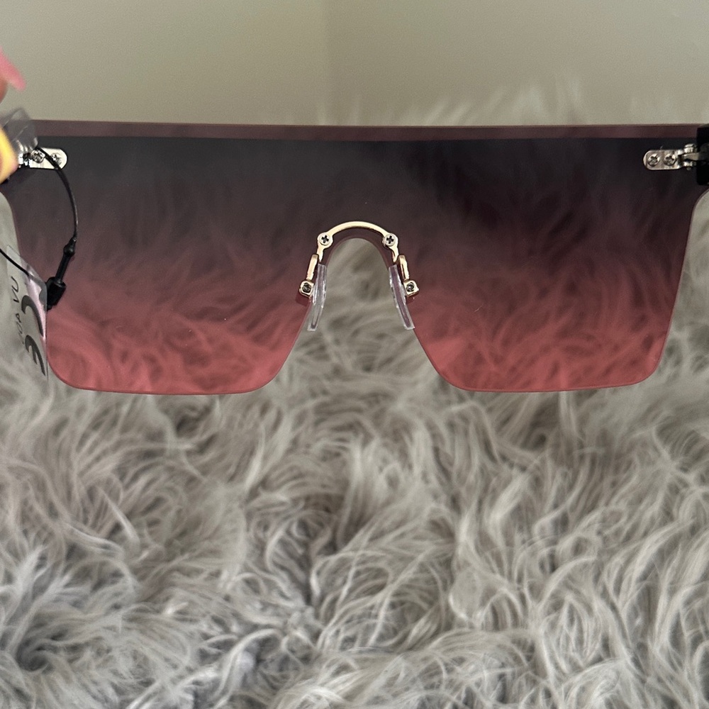 Shield Sunglasses with Pink Gradient Lenses - Picture 4 of 4